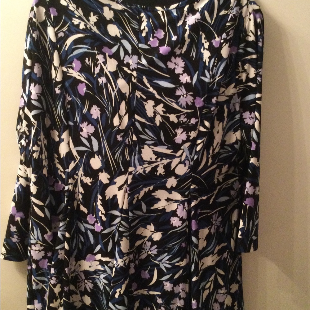 Women’s Top Black & Blue Print